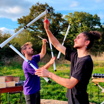 Cette image illustre un article de la catégorie Saison culturelle. Son titre est « Tobôggan »