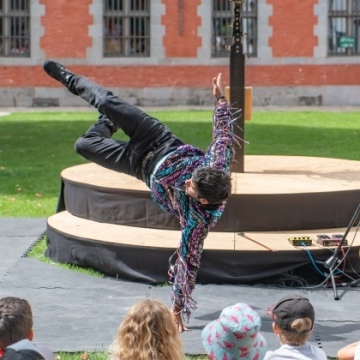 Cette image illustre un article de la catégorie Saison culturelle. Son titre est « Newroz »
