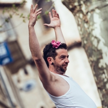 Cette image illustre un article de la catégorie Saison culturelle. Son titre est « Le pédé »